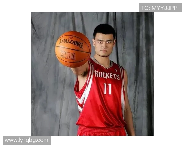 姚明职业生涯巅峰时期的年龄与成就分析