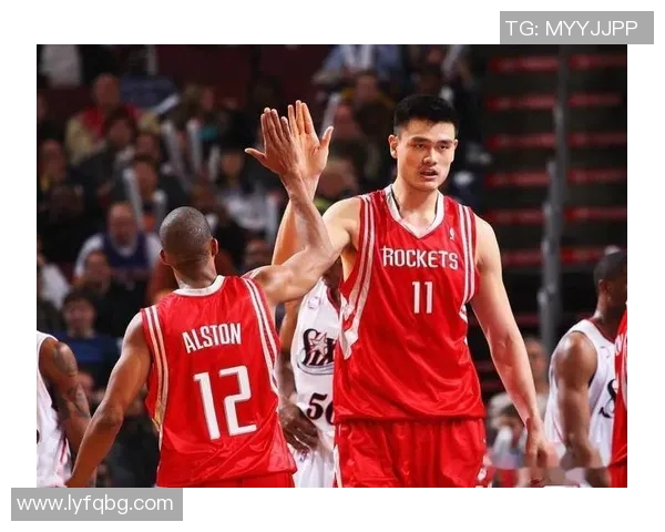 姚明与杰克的篮球传奇：跨越文化的友谊与竞技之旅