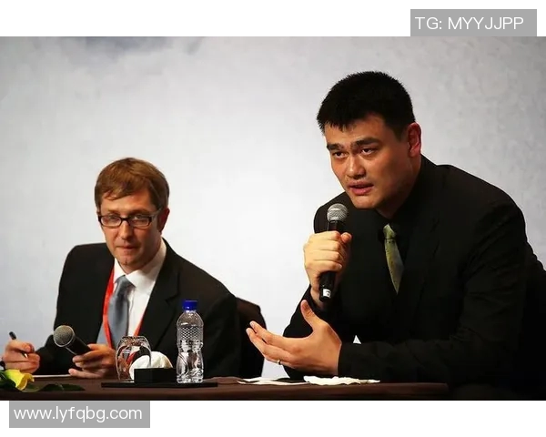 姚明好友科林的传奇人生与篮球梦想的追逐之路