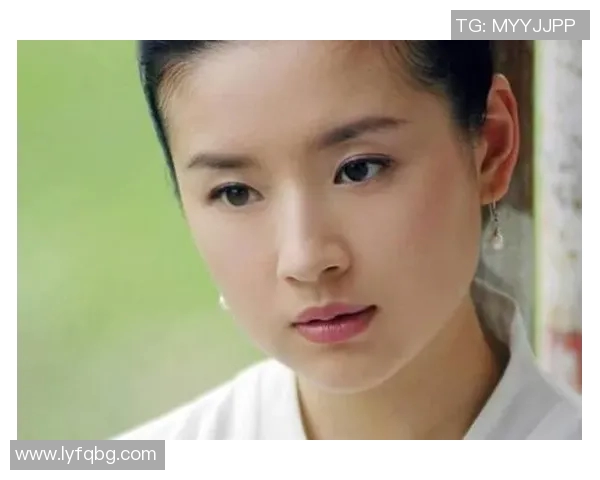 董洁对足球明星的热爱与追随背后的故事揭秘 董洁对足球明星的热爱与追随背后的故事揭秘