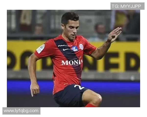 GFC阿与沙托鲁的激烈对决揭示足球战术与团队合作的魅力